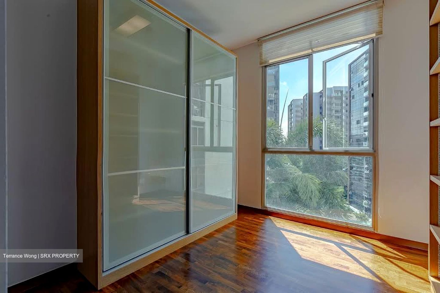 The Lakeshore (D22), Condominium #559205691